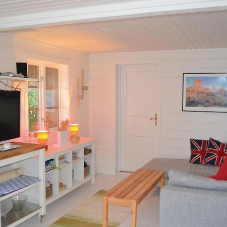 Nice Home In Ronneby With Kitchen Saltärna Exterior foto